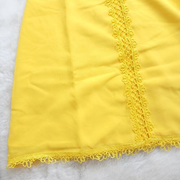 NBD Revolve Chels Halter Lace-Up Back Mini Dress Yellow Lattice Cutout S NWT - Picture 4 of 12